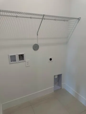 Lot 8 laundry room