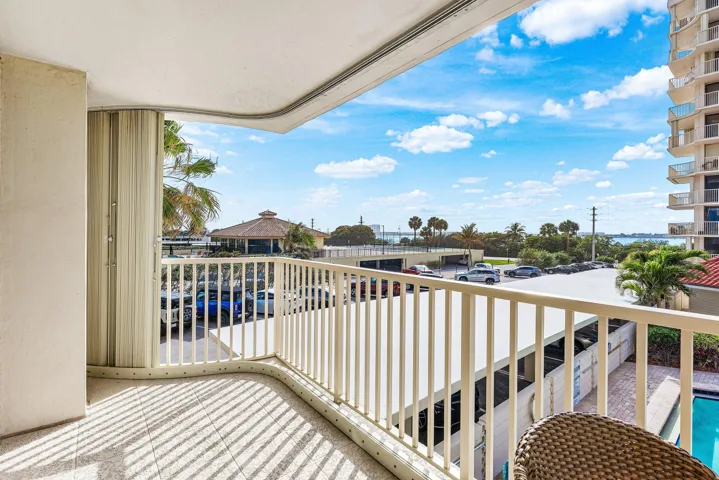 028-5480NorthOceanDrive-A1C-RivieraBeach