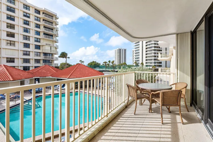 027-5480NorthOceanDrive-A1C-RivieraBeach