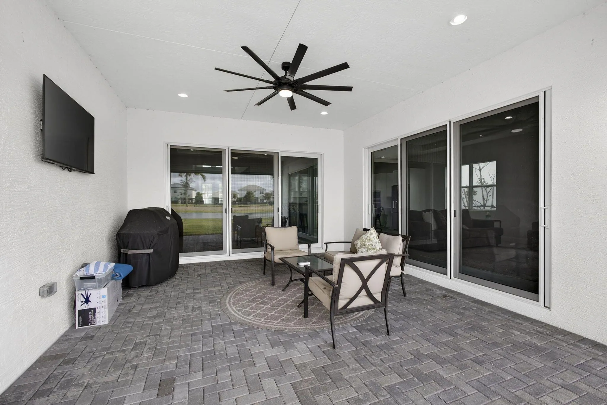 Patio 3