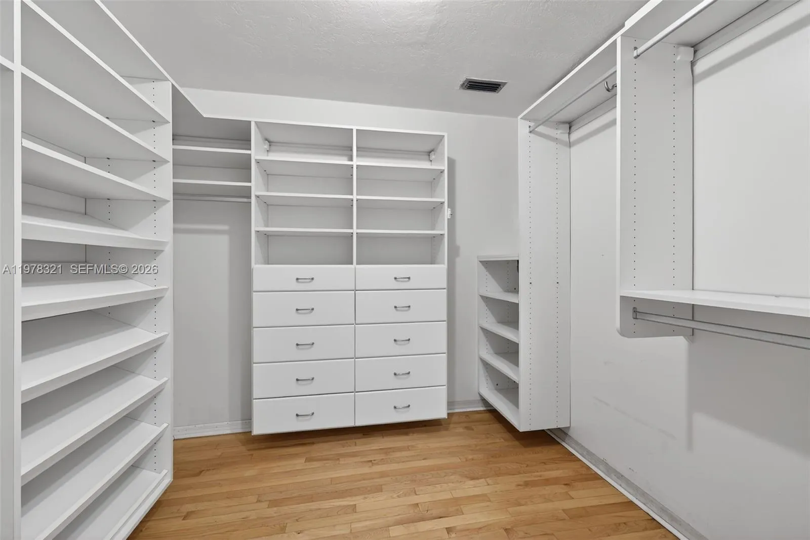 Property photo 71