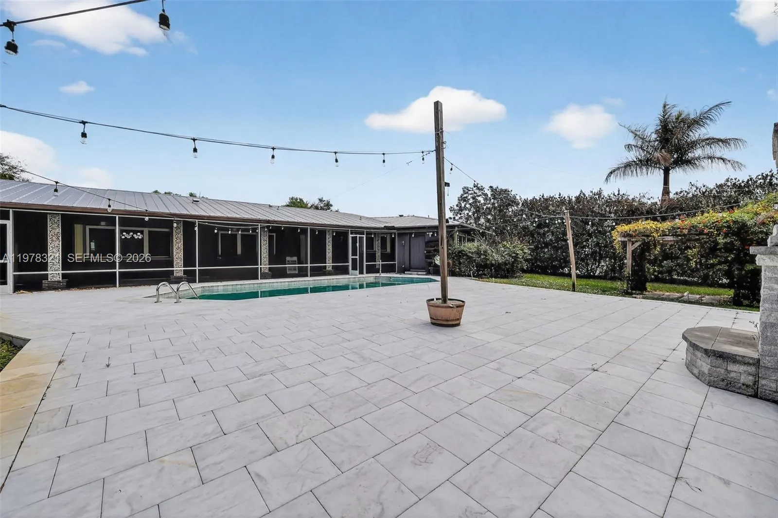 Property photo 152