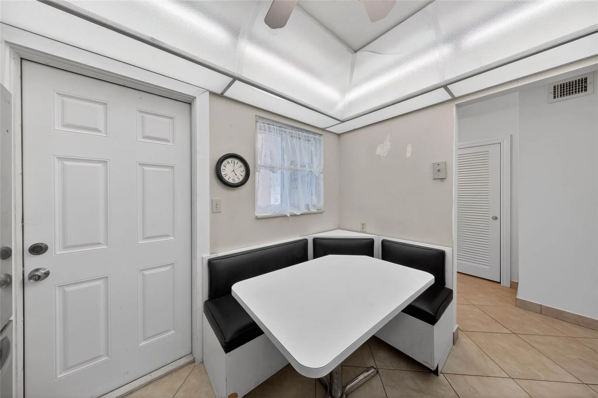 Kitchen with built in Nook