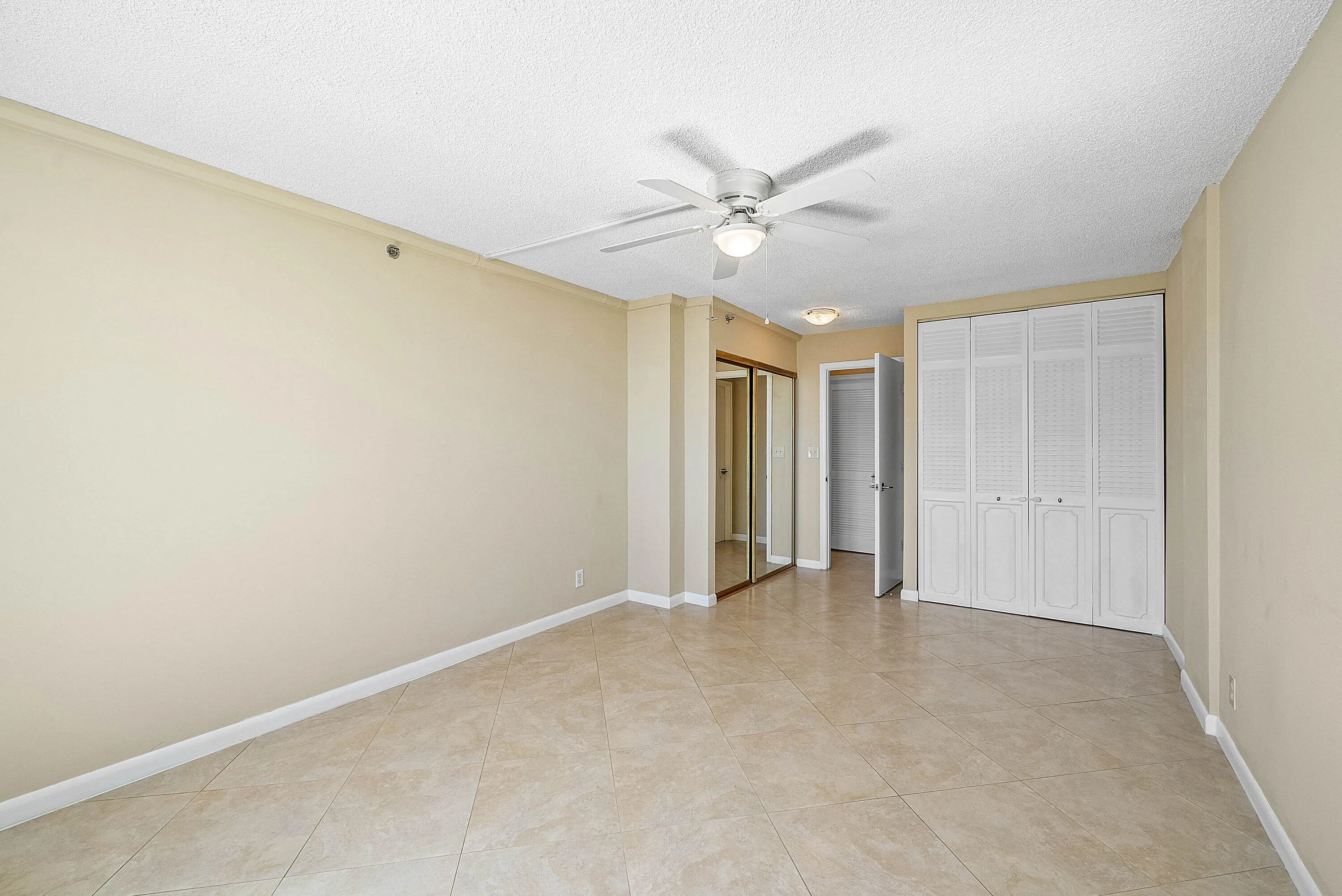 009-3301SouthOceanBoulevard-207-Highland