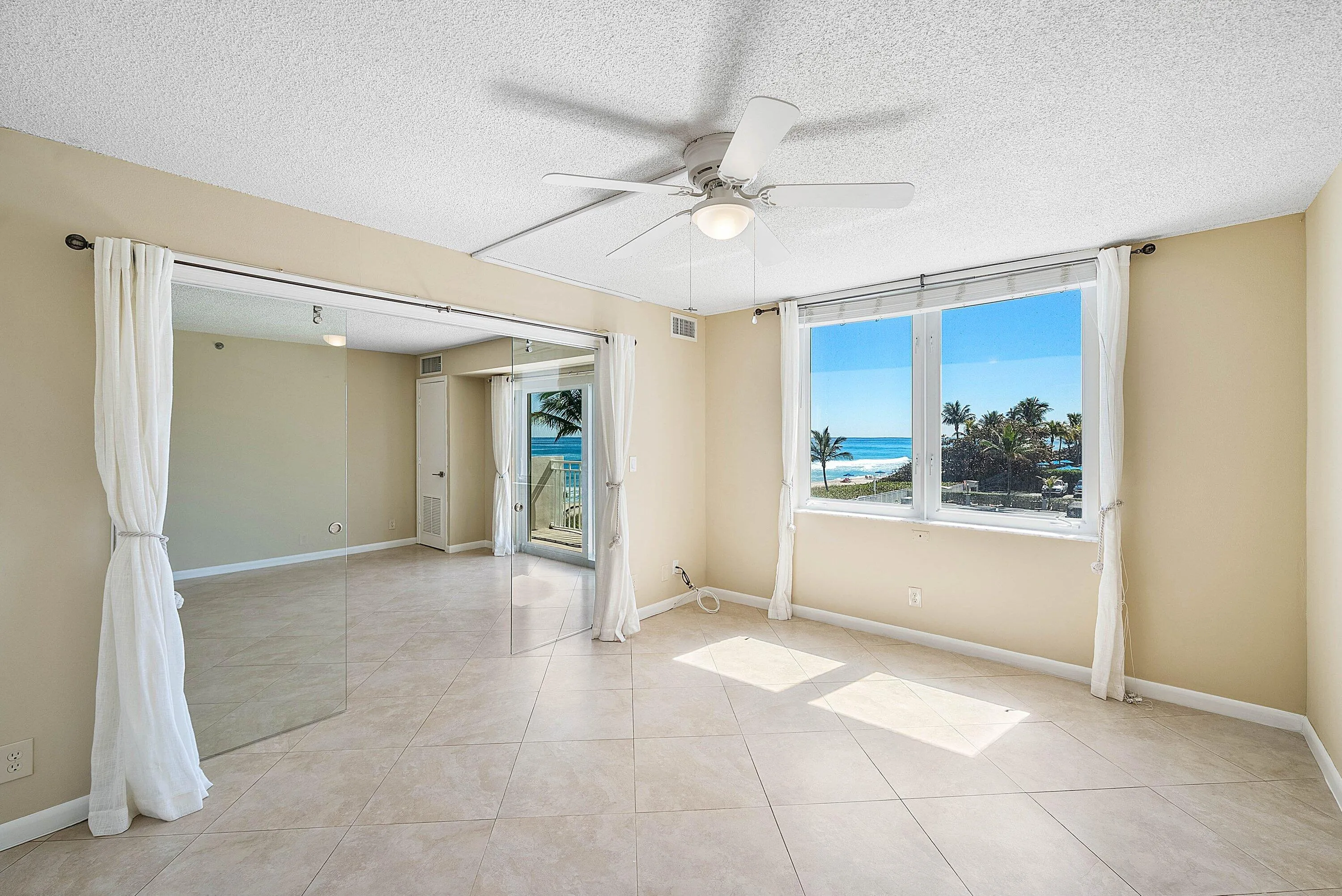 012-3301SouthOceanBoulevard-207-Highland