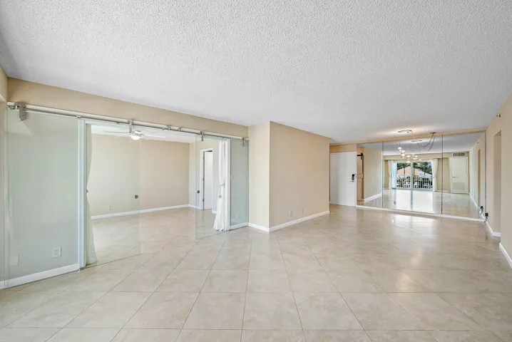 028-3301SouthOceanBoulevard-207-Highland