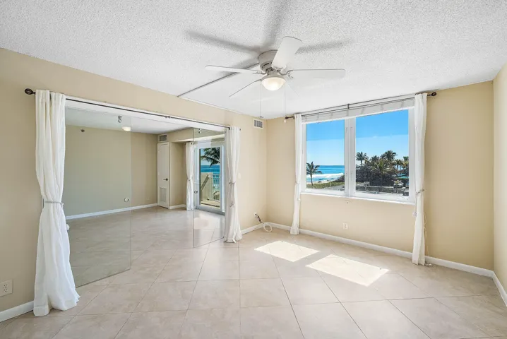 012-3301SouthOceanBoulevard-207-Highland
