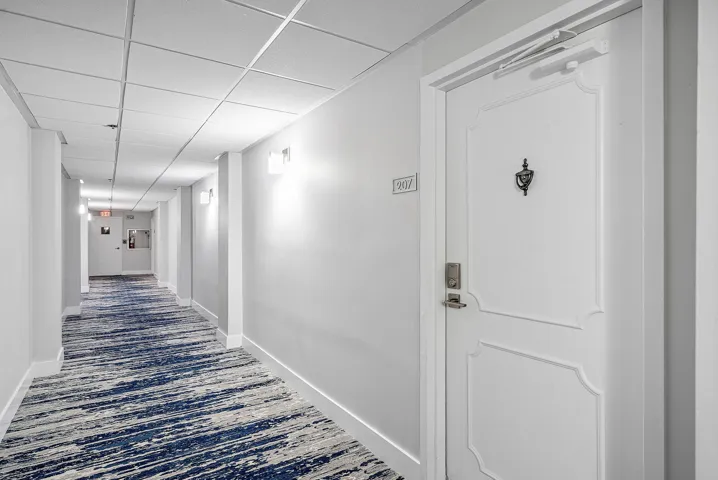 002-3301SouthOceanBoulevard-207-Highland