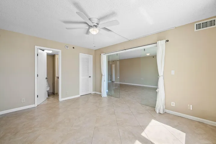 014-3301SouthOceanBoulevard-207-Highland