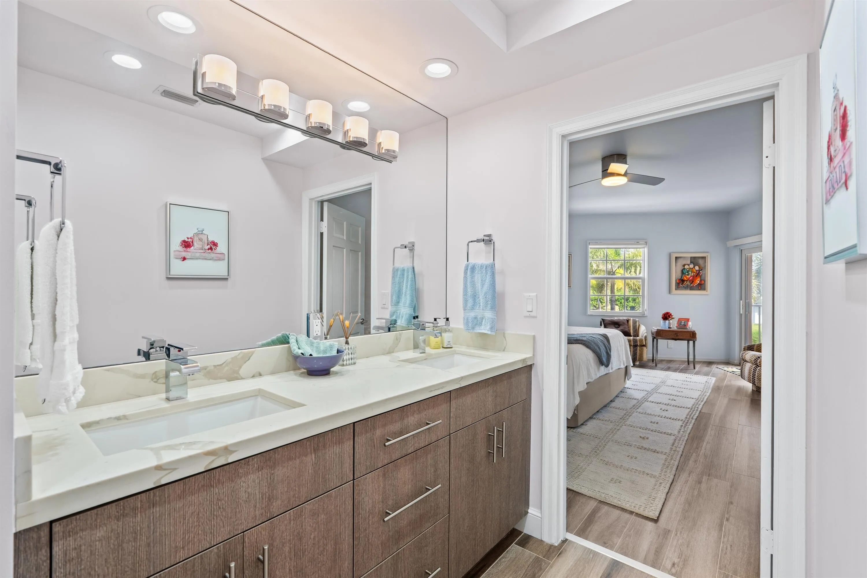 GUEST_BATH_DT