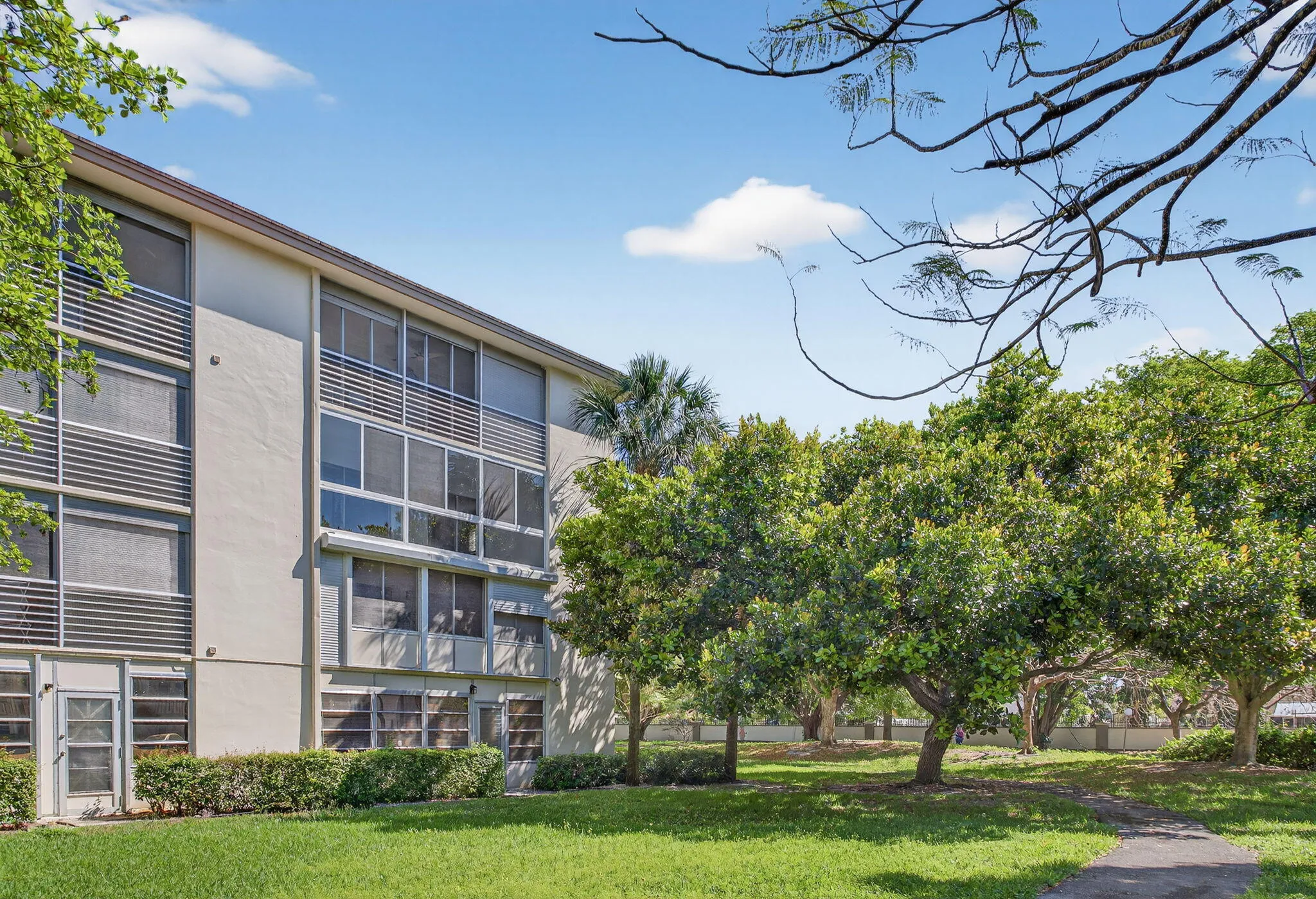 3-web-or-mls-2102-7082
