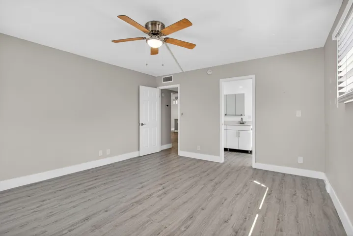 27-web-or-mls-2102-7207