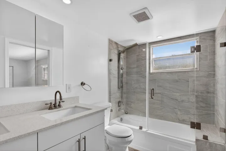 30-web-or-mls-2102-7222