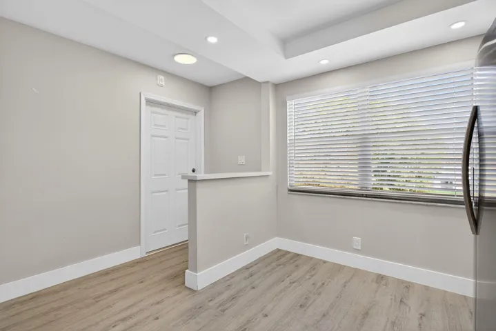 11-web-or-mls-2102-7122