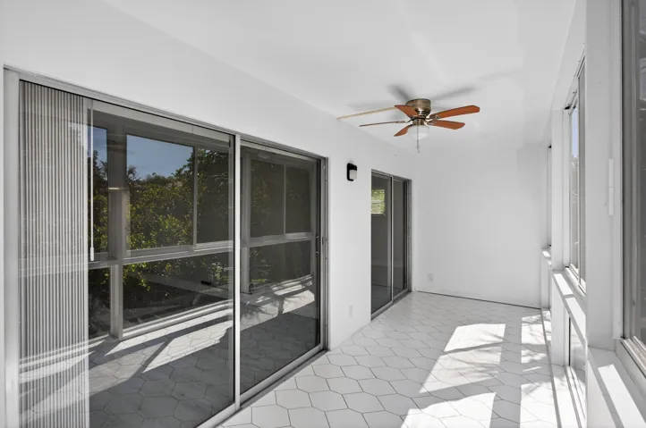 33-web-or-mls-2102-7237