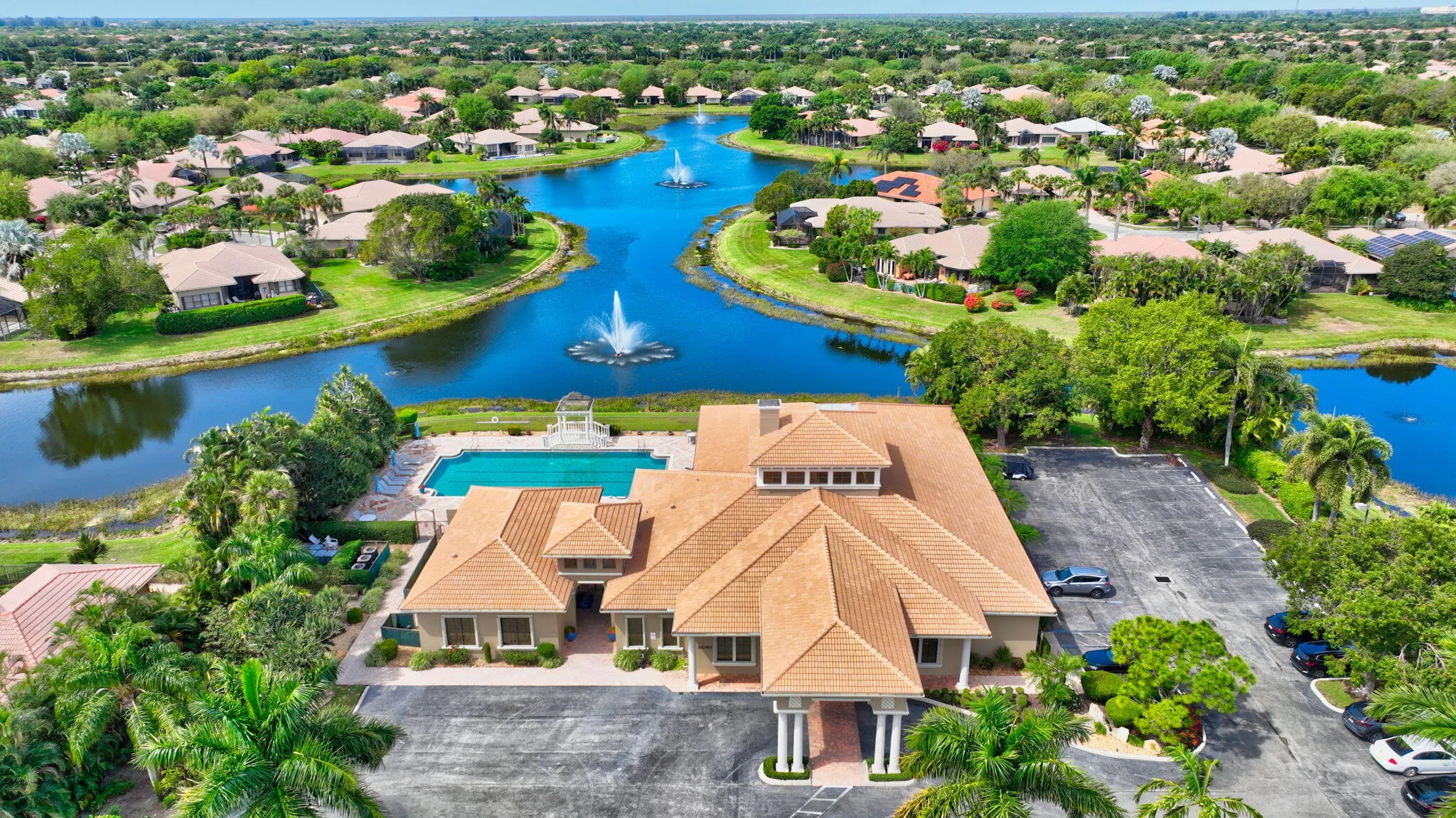 clubhouse overview