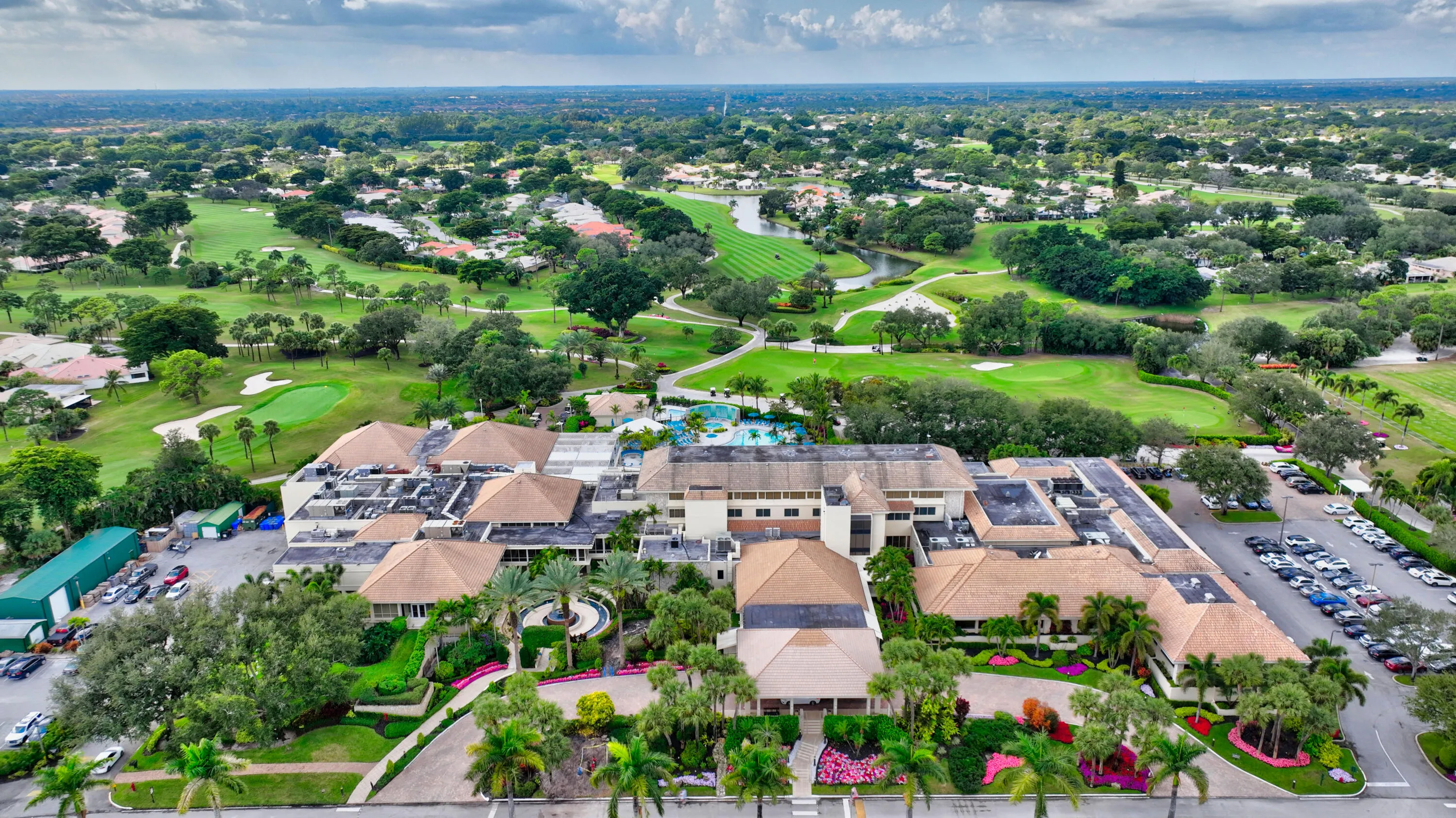 Hunters Run Main Clubhouse