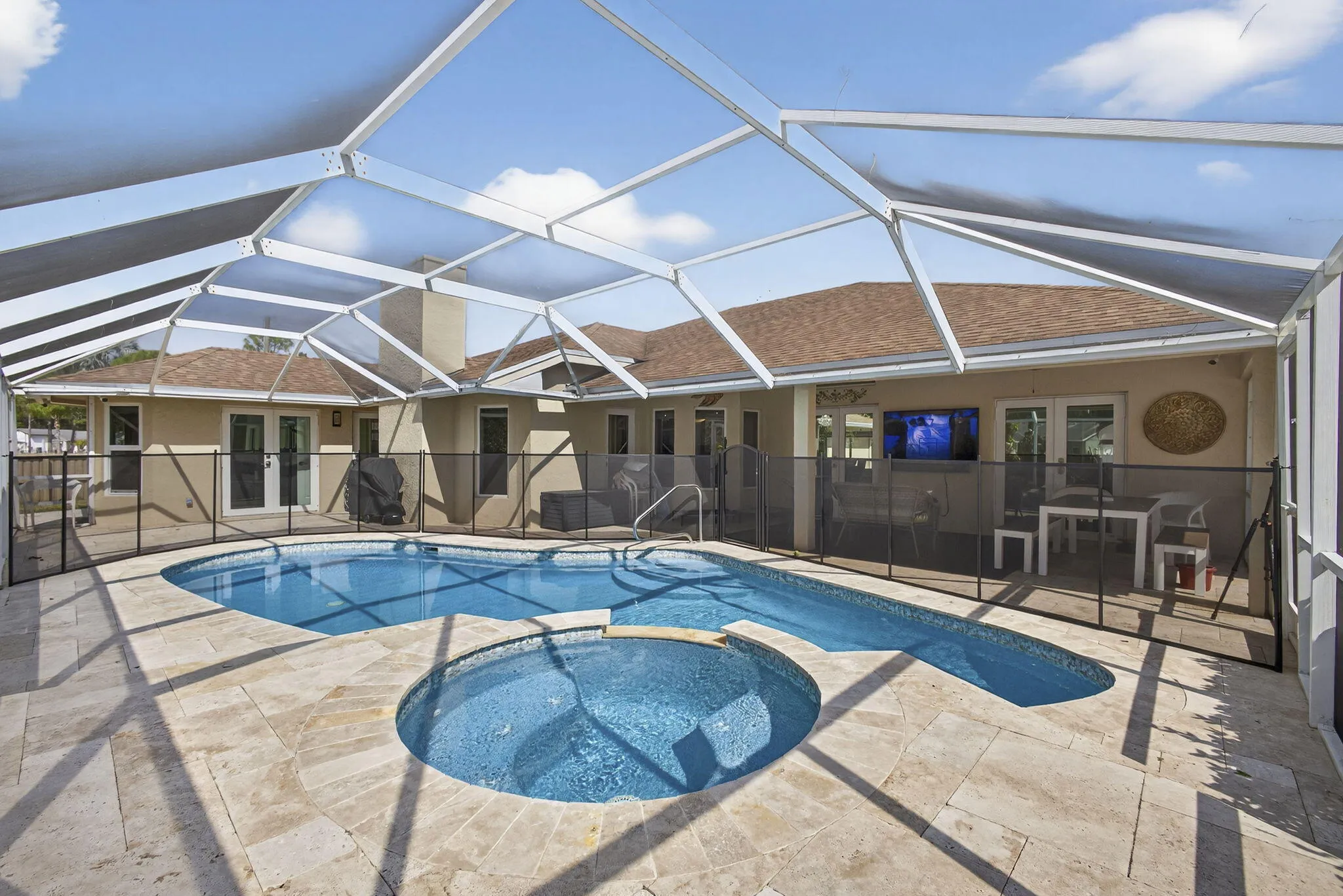 111-web-or-mls-Pics_591