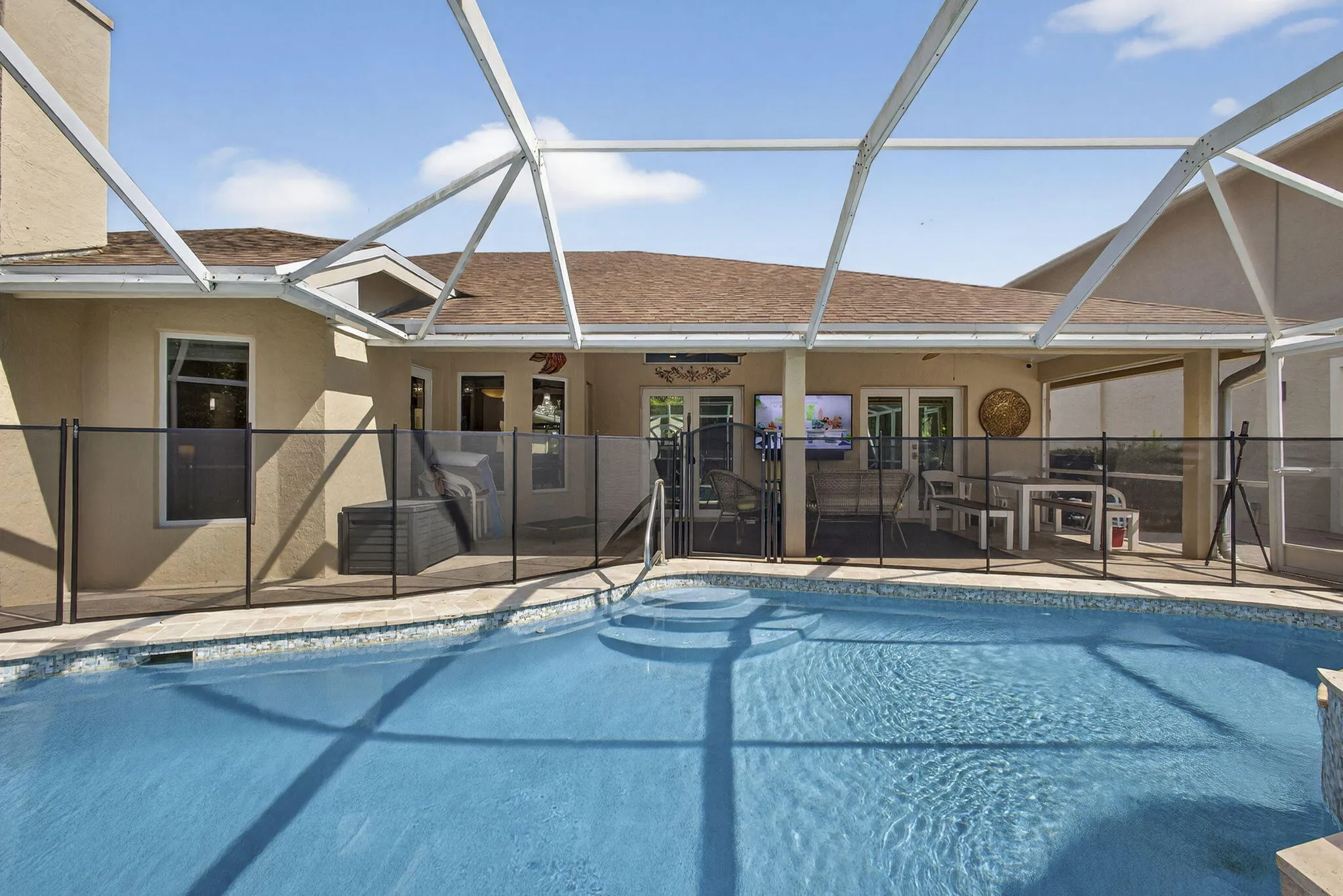 112-web-or-mls-Pics_601