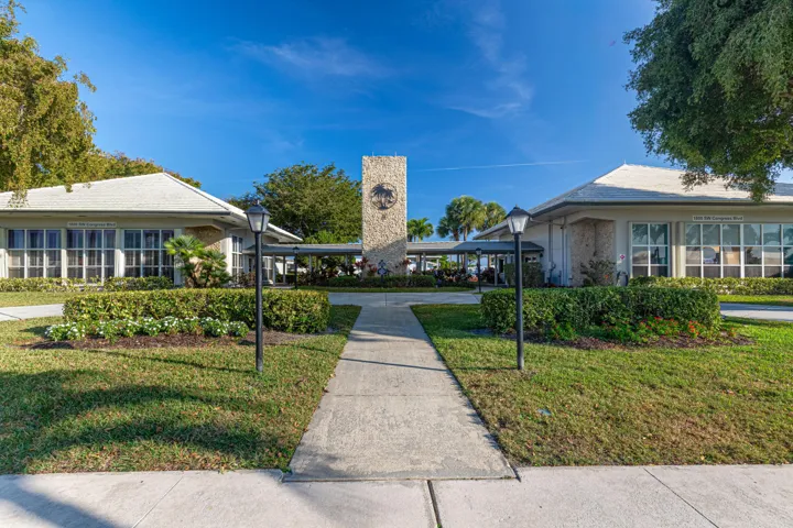 Clubhouse 2