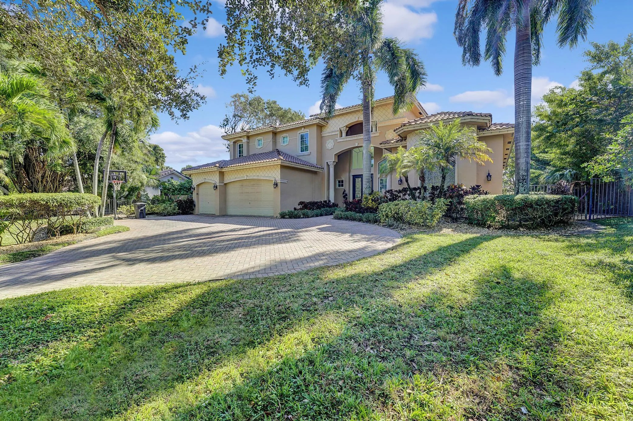 Property photo 38