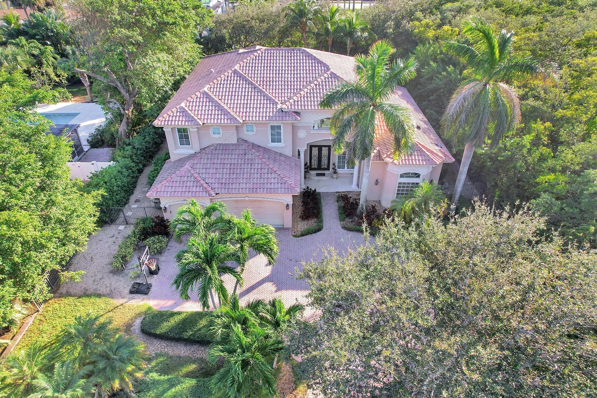 Property photo 37