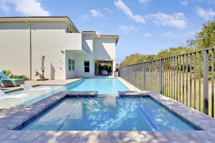 Heated Pool/Spa