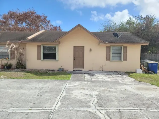 Street View Front