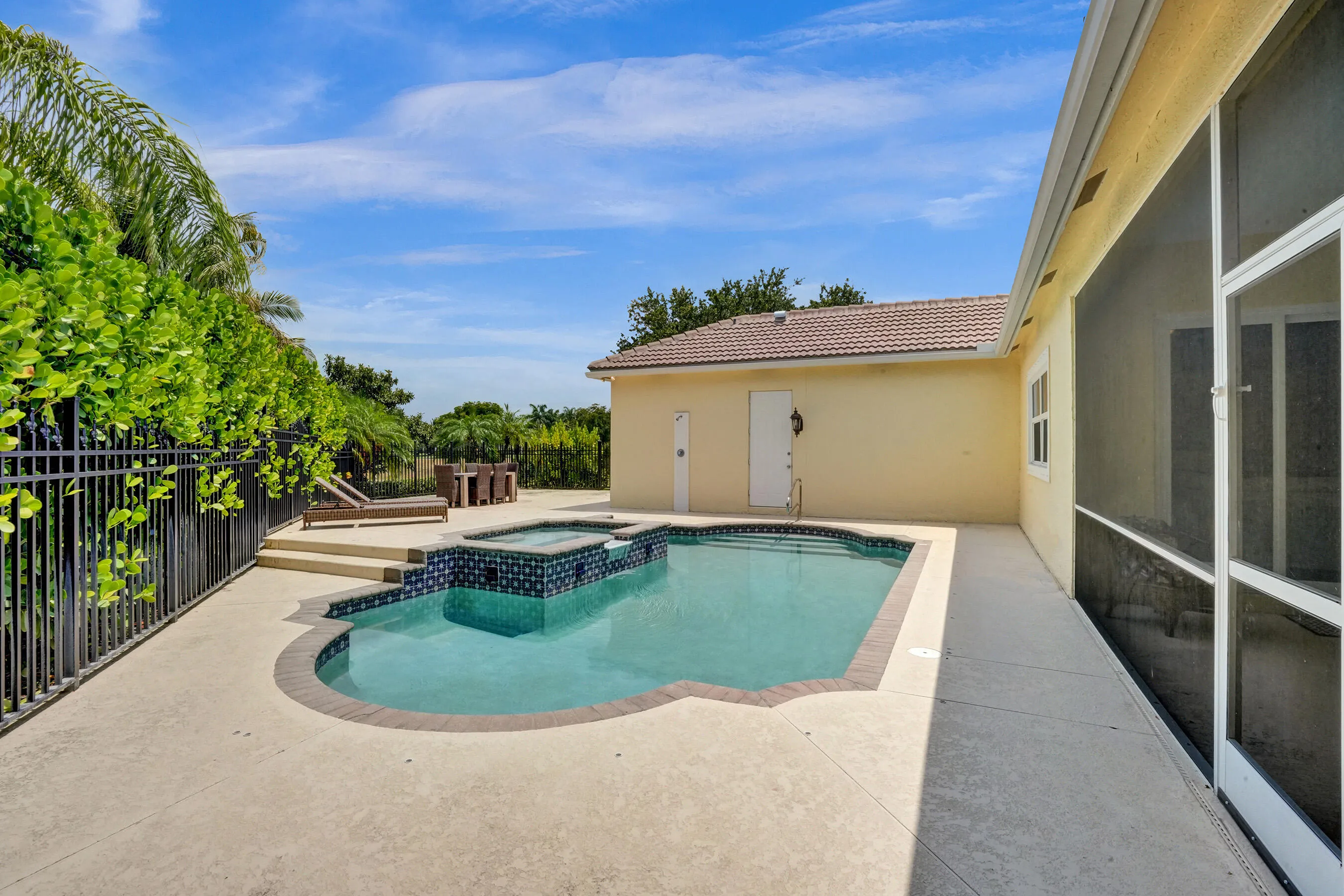 Private Pool