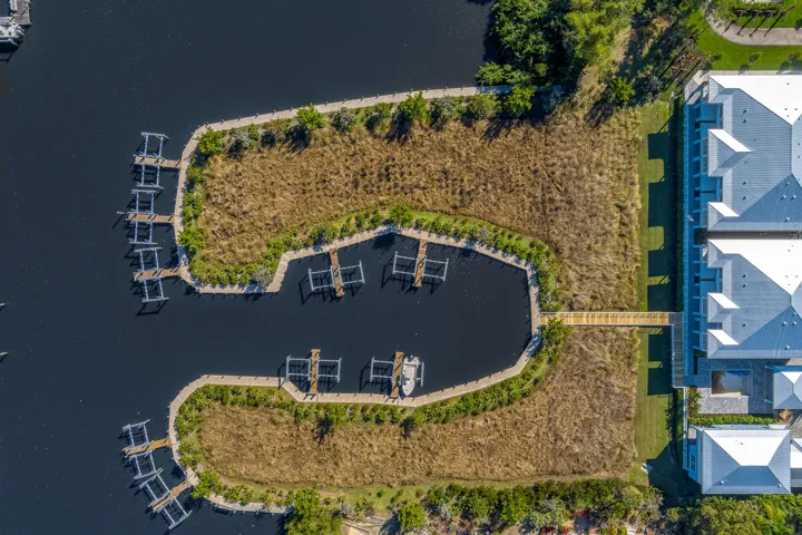 Manatee Isles