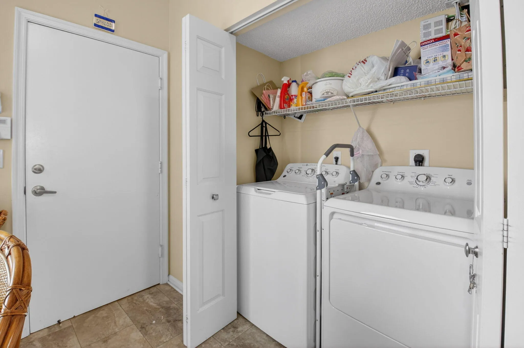 LAUNDRY