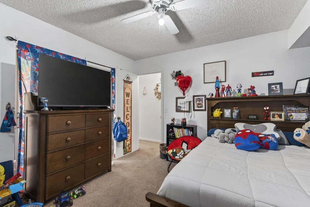 Property photo 24