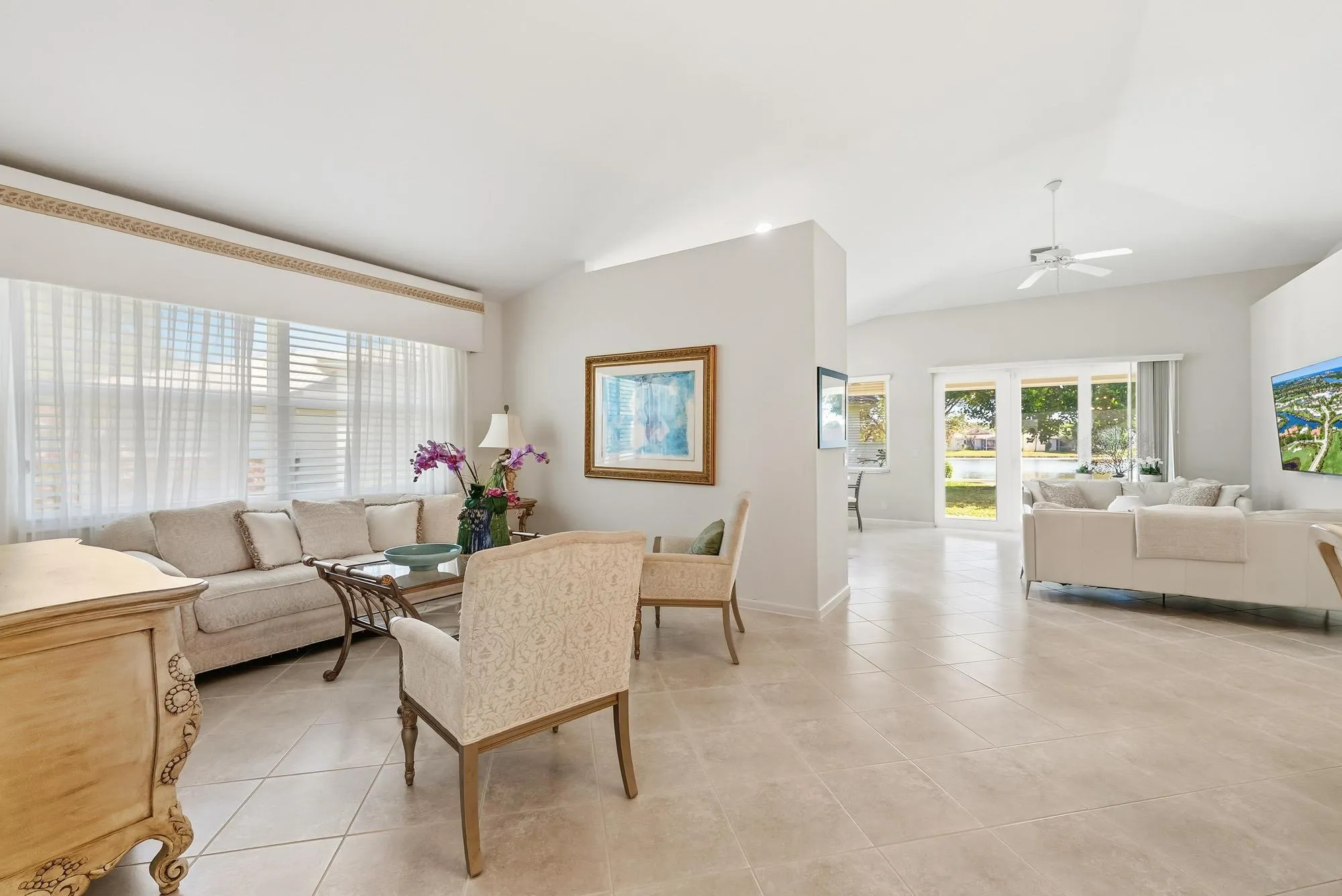 2737 Clipper Cir-13