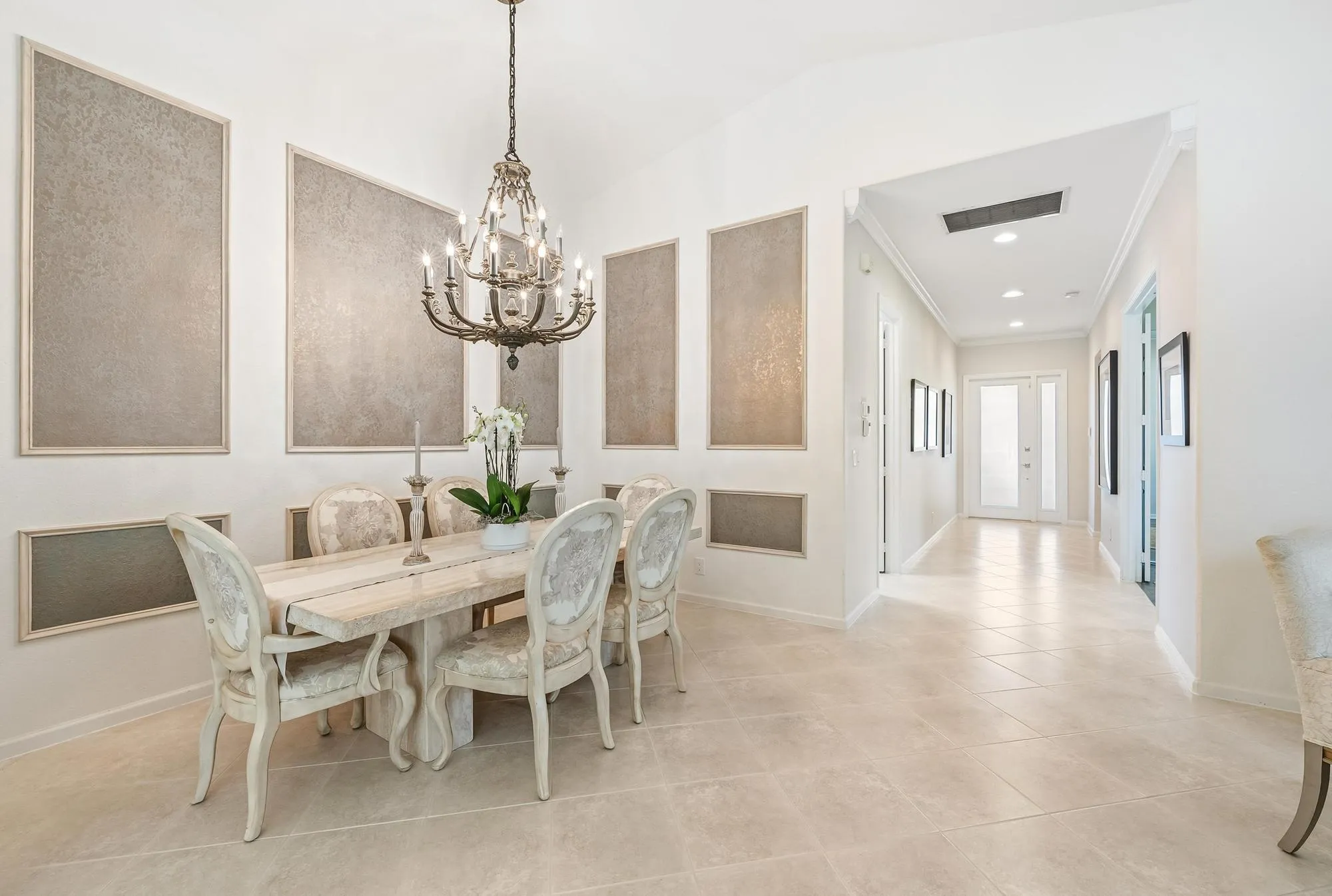 2737 Clipper Cir-11
