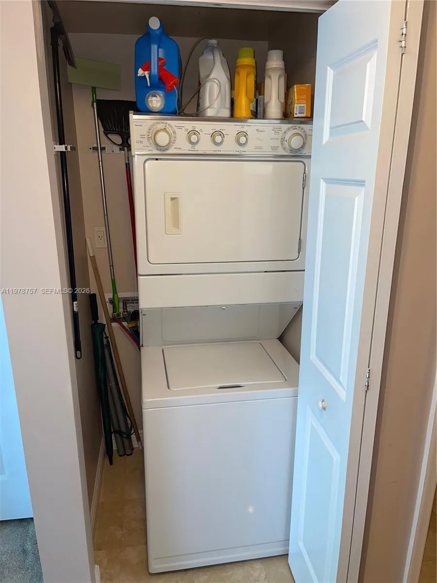 Washer/Dryer in Apartment