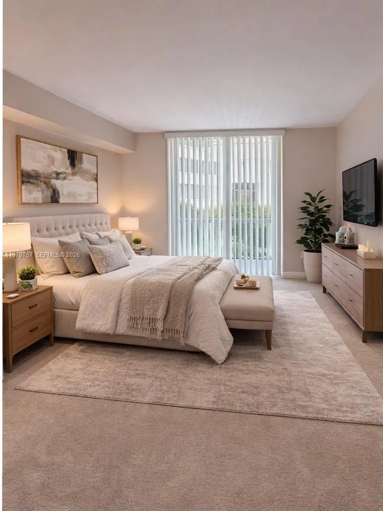 Virtually STAGED HIGH Floor - Golf Course, Ocean & pool views