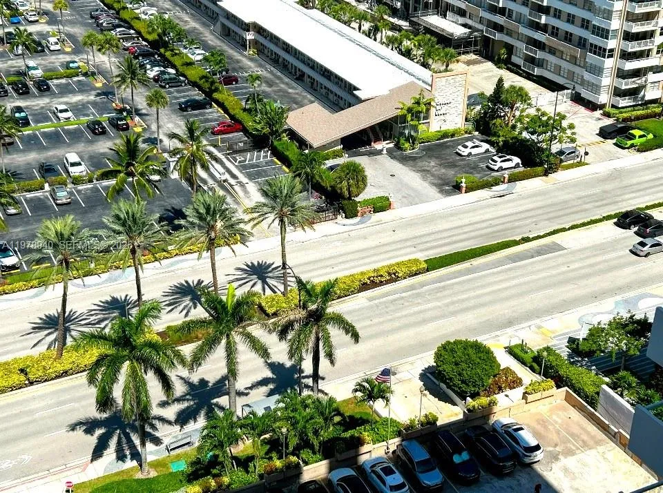 OCEAN DRIVE LOCATION VIEWS