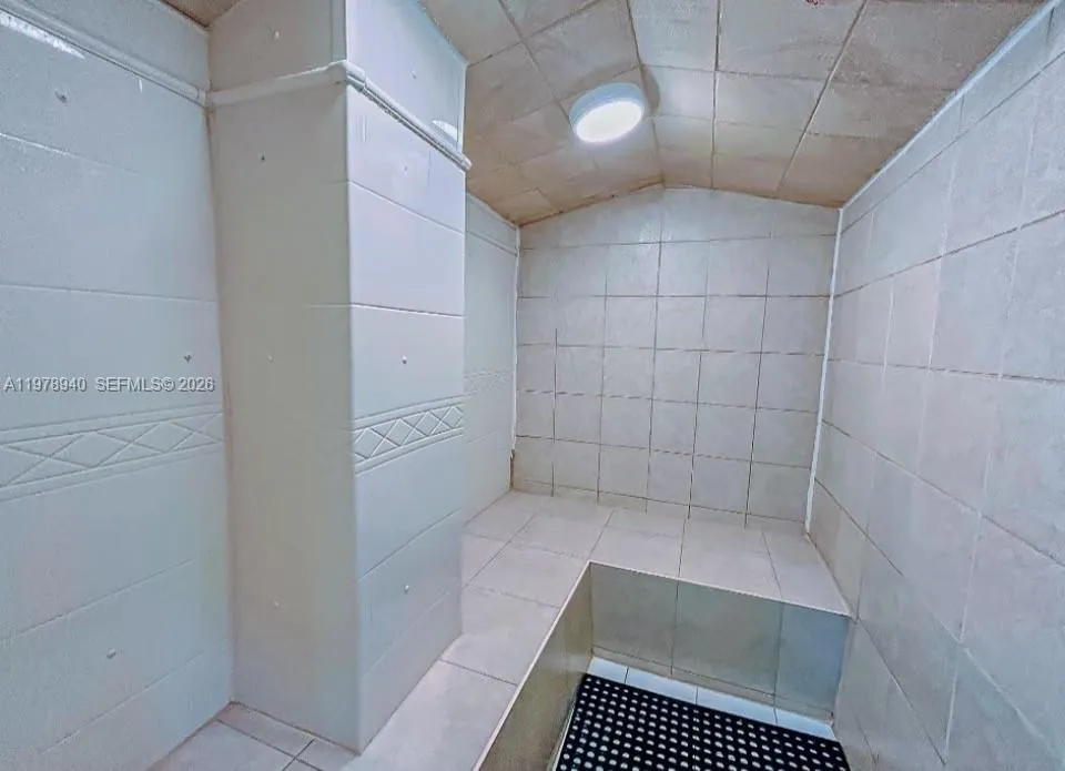 WET STEAM SAUNA