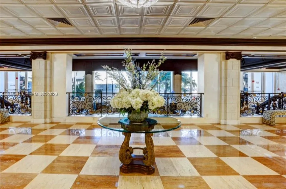 MAIN LOBBY ENTRANCE