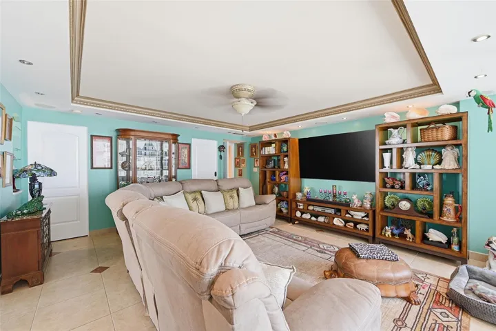 Second Bedroom/Living