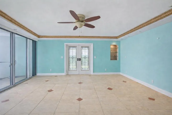 Virtually staged Empty