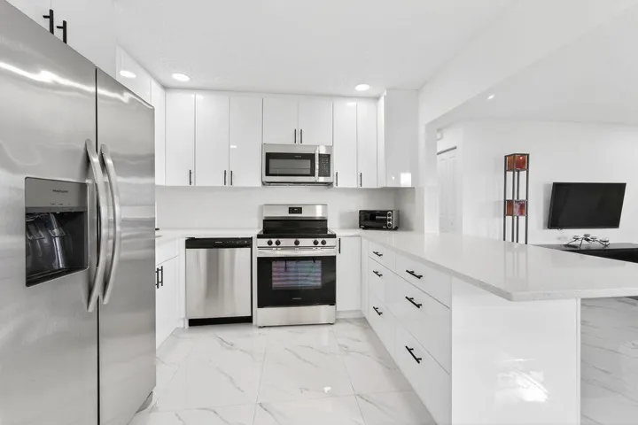Fully remodeled kitchen
