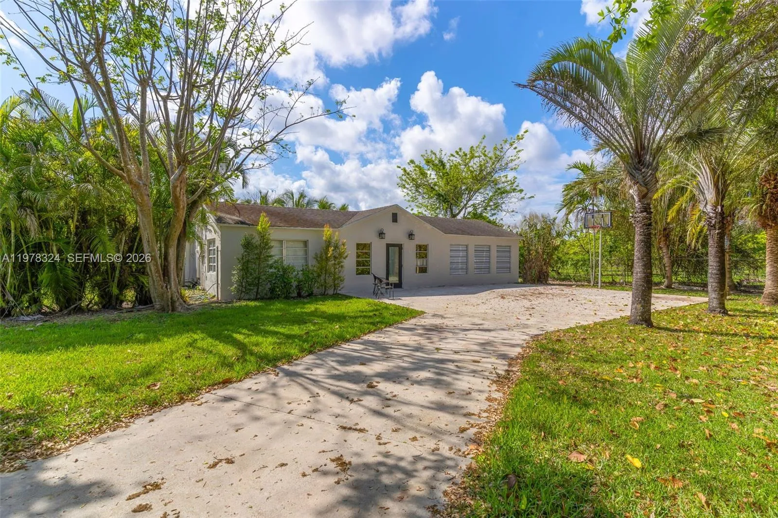 Property photo 44