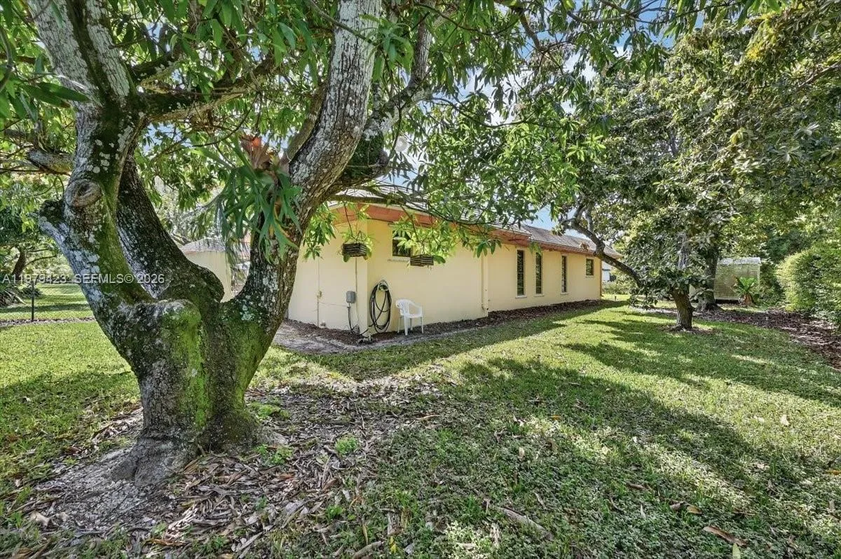 Property photo 52