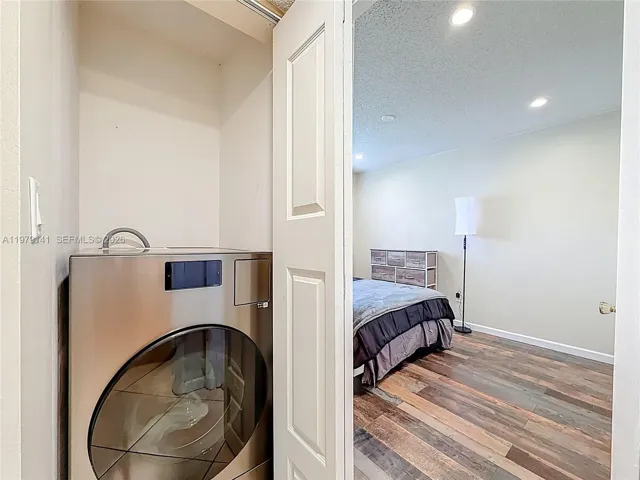 washer/dryer just outside 2nd bedroom
