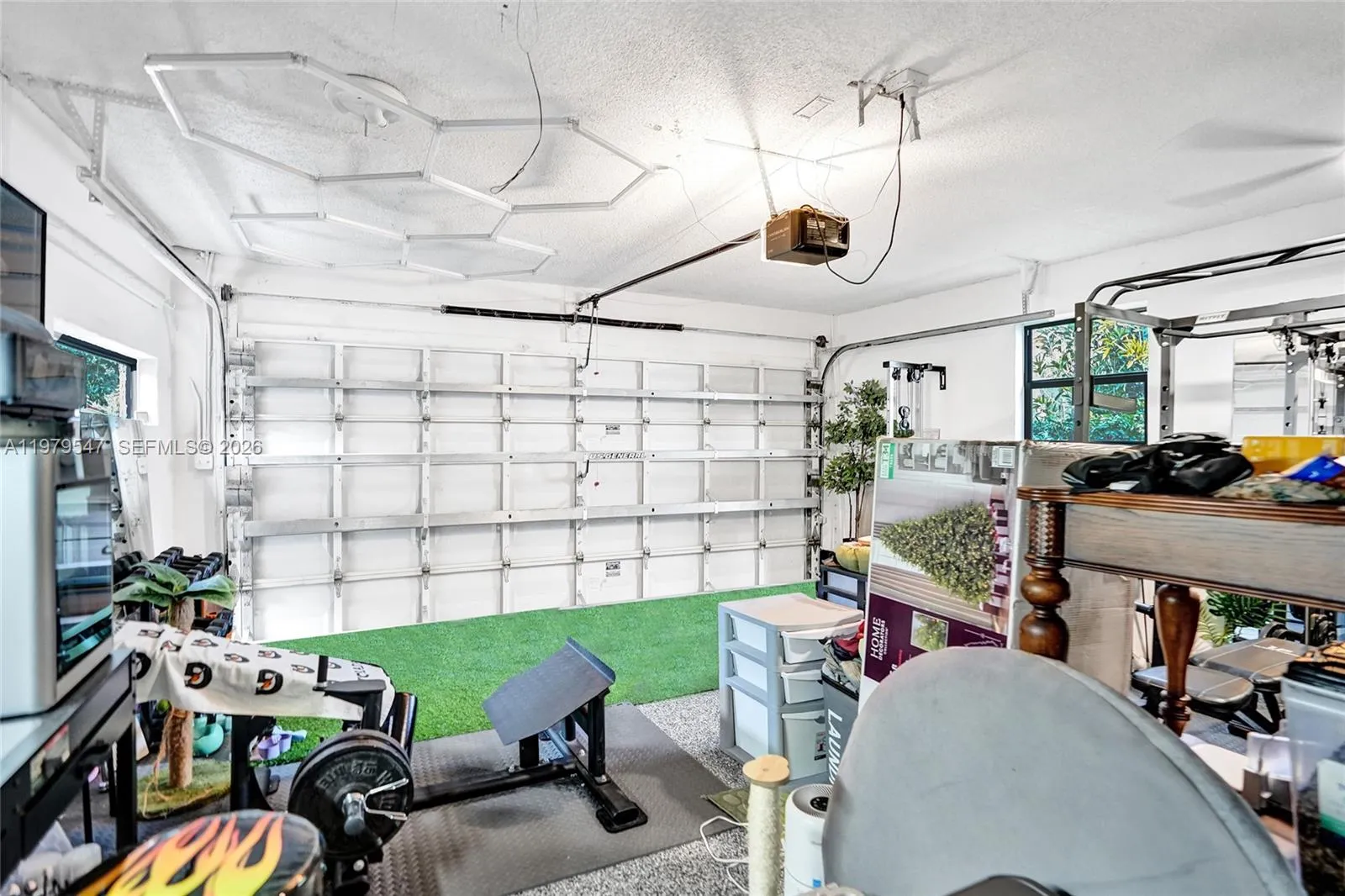 Garage/Gym