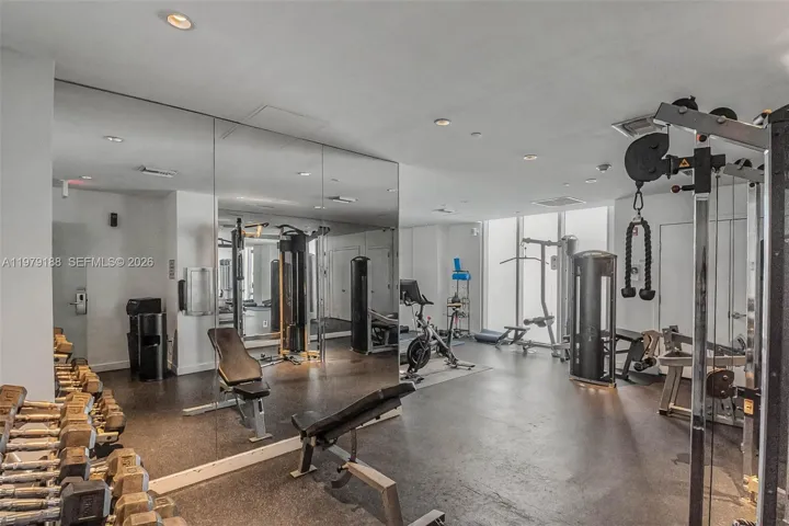 Photo 31
