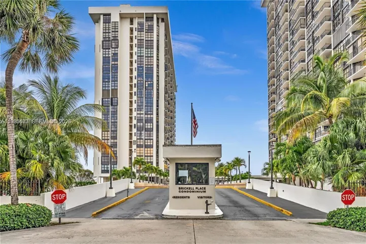 Guarded entrance to Brickell Place