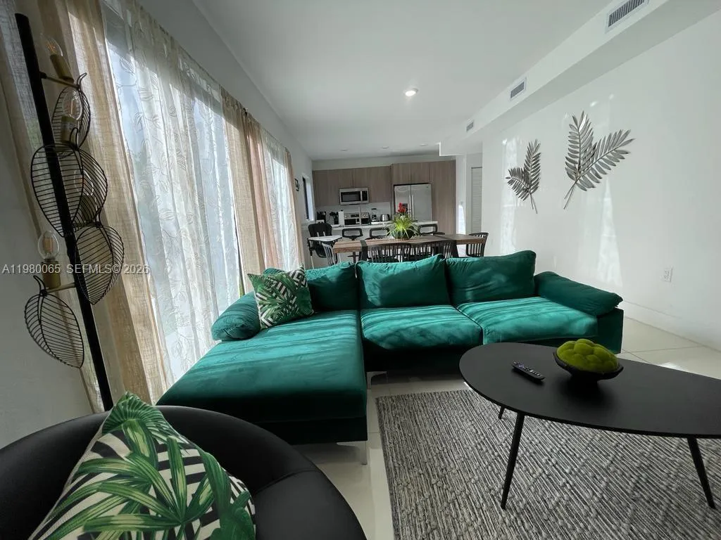 Property photo 61