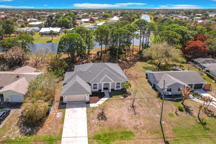 2342 SE Grand Drive-2